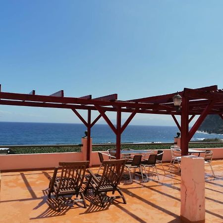 Apartamentos Playa Hermigua Bagian luar foto